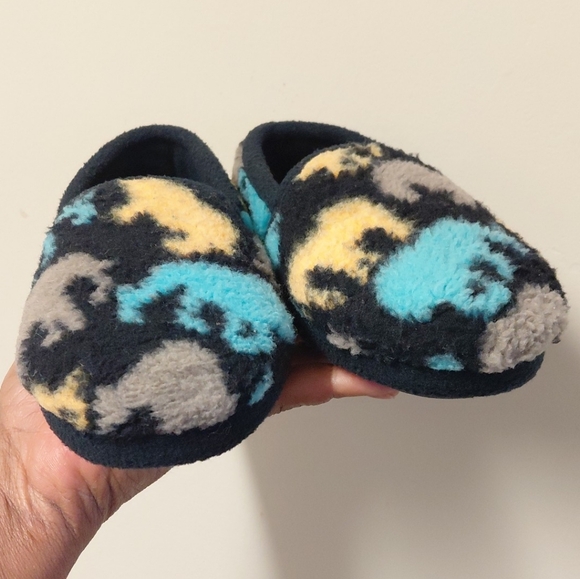 Cozy Dinosaur Kids Slippers - Black, Yellow, Blue Size 9/10 - Picture 3 of 8
